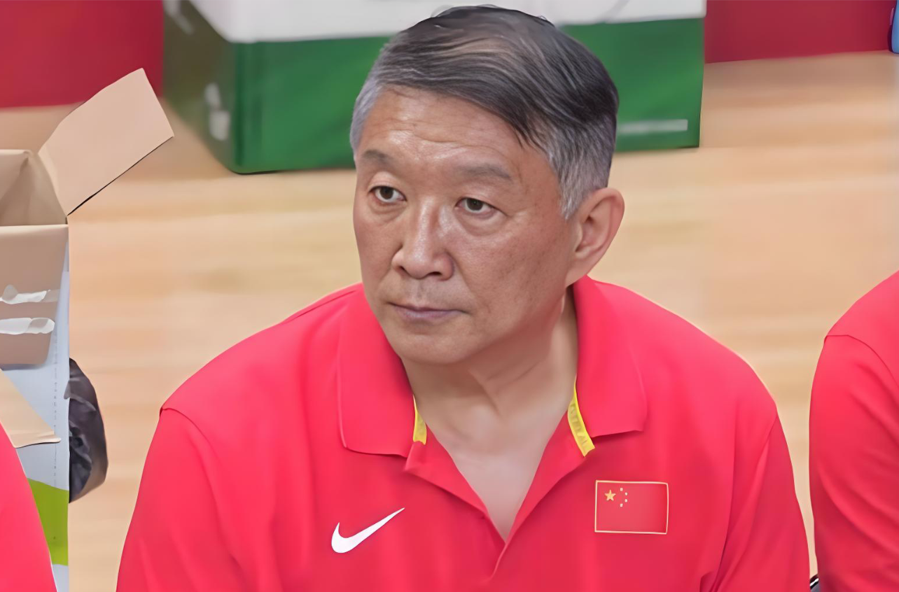 不得不说！宫鲁鸣做出了1个重要的决定，挽救了中国女篮